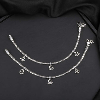 Lisha Oxidised Anklets