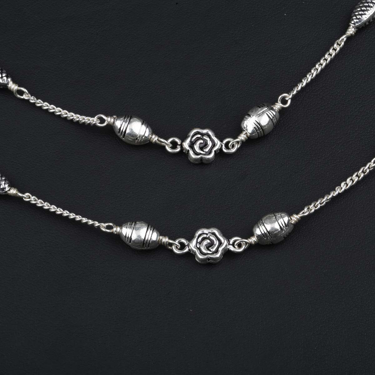 Yashvi Oxidised Anklets