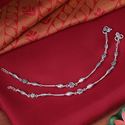 Yashvi Oxidised Anklets