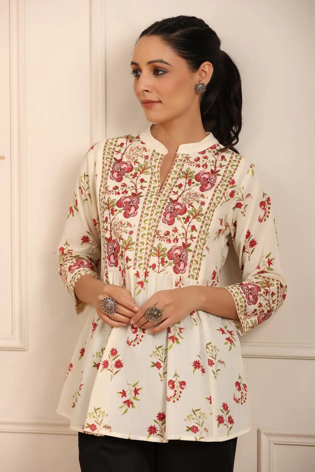 Women Cream Floral Printed Pure Cotton Top