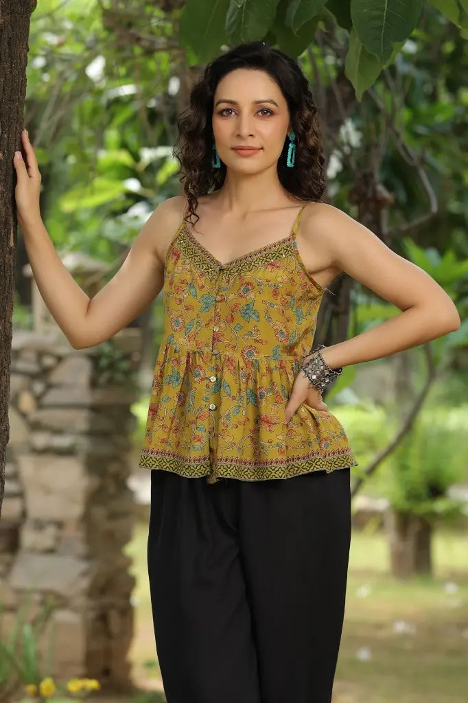 Women Floral Printed Empire Top