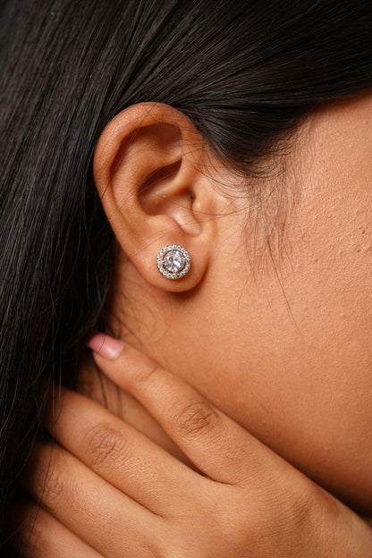 Basic Round Solitaires Halo - Attrangi