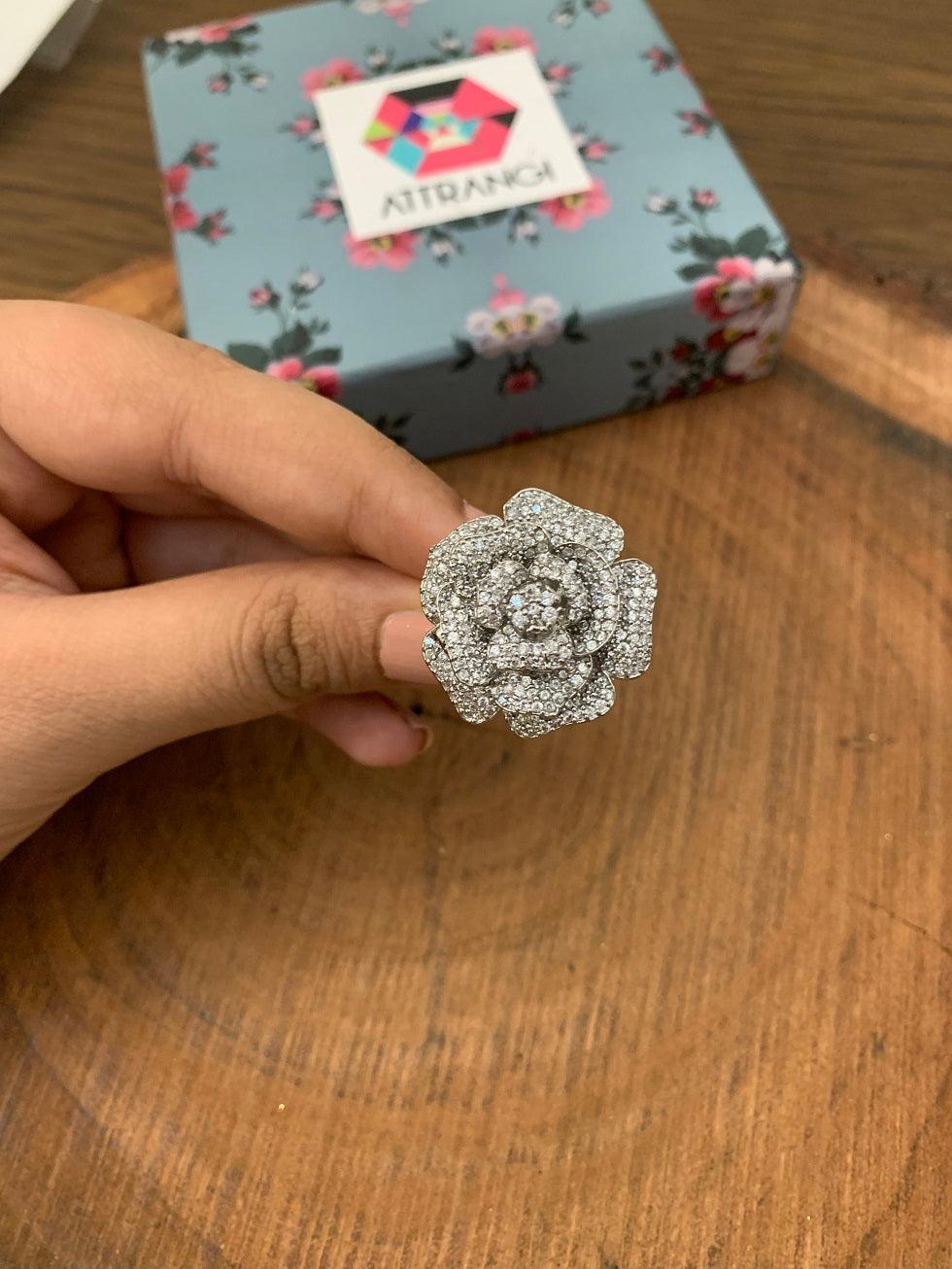Blooming Ring - Attrangi
