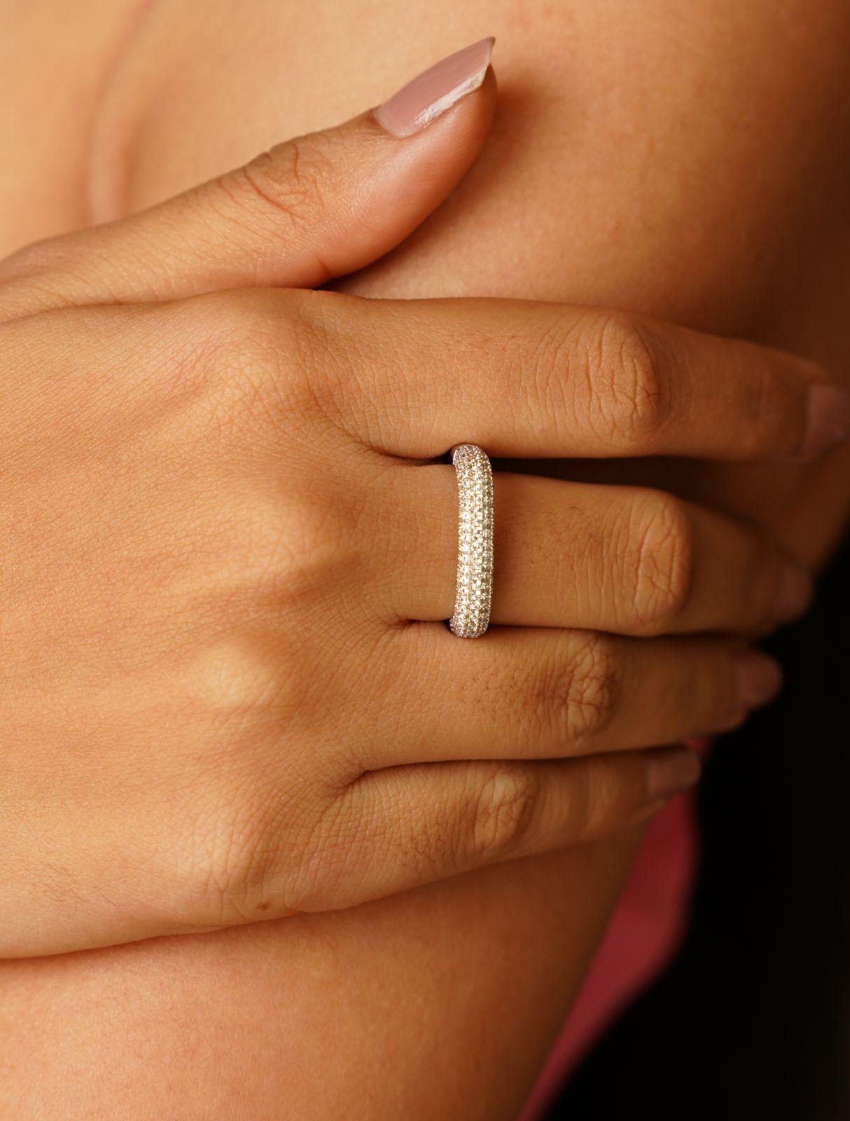 Clustered Band Daily Wear Ring - Attrangi