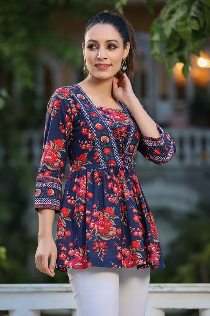 Women Floral Printed Empire Cotton Tops