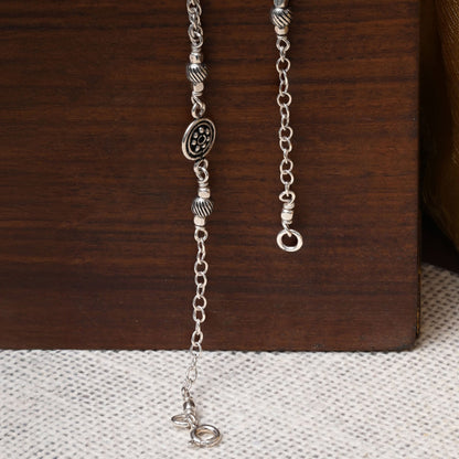 Floral Accents Chain Anklet