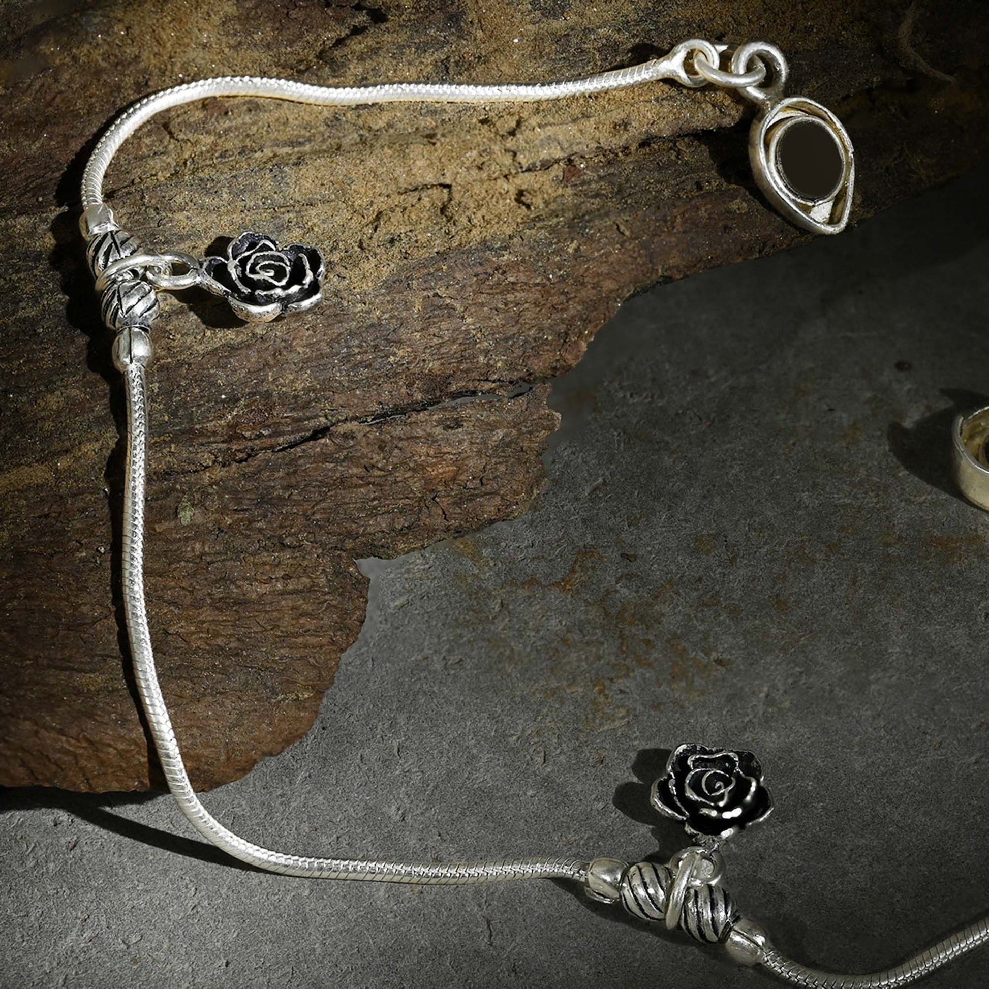 Silver Blossomed Charm Anklet