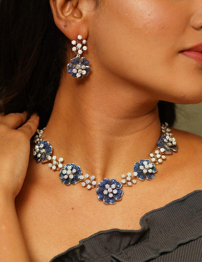 Diana Invisible Setting Floral Diamond Set - Attrangi