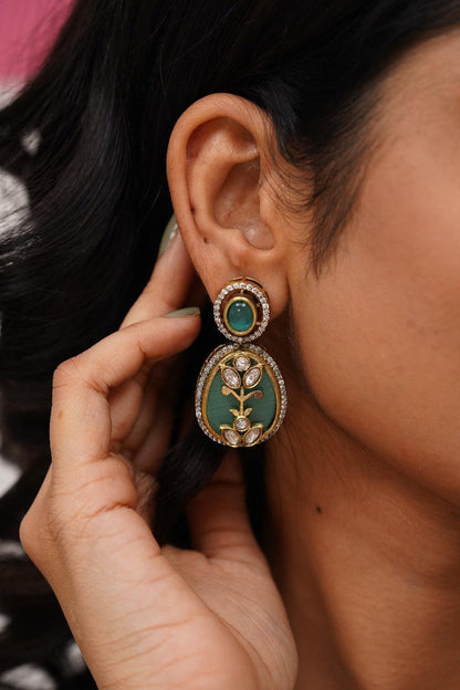 Diya Holdali Necklace Set | Uncut Diamonds - Attrangi
