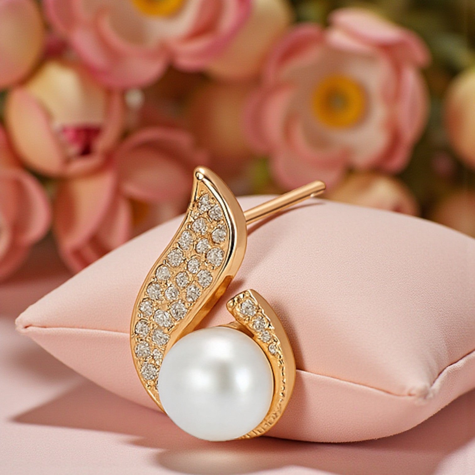 Rose Gold Plated Pearl Stud Earrings with AD Stone
