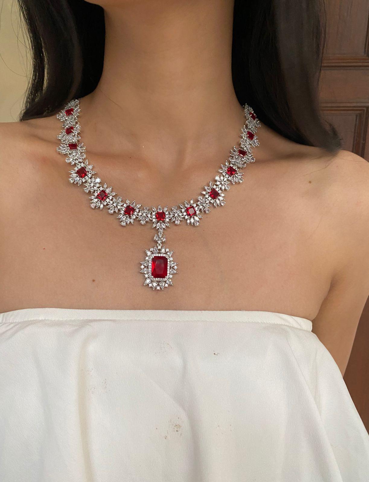 Elizabeth Diamond Set - Attrangi