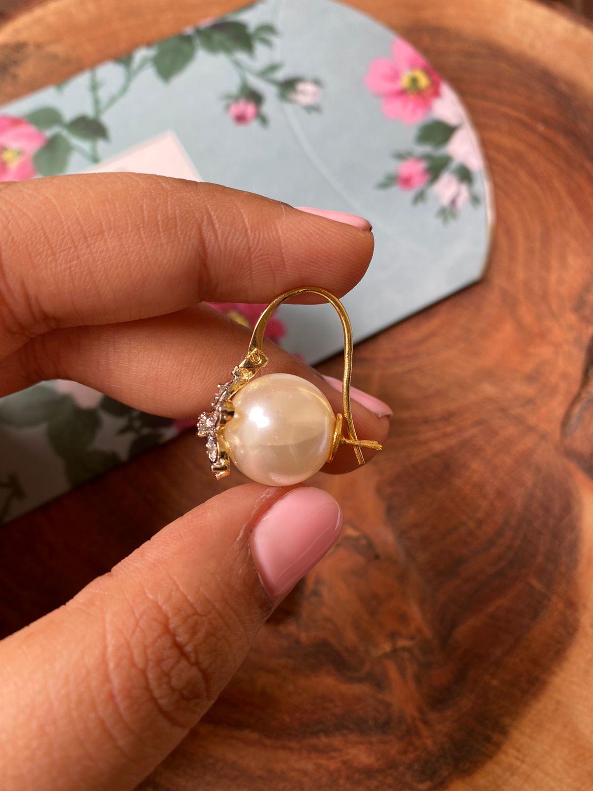 Floral Diamond On Pearl Bali’s - Attrangi