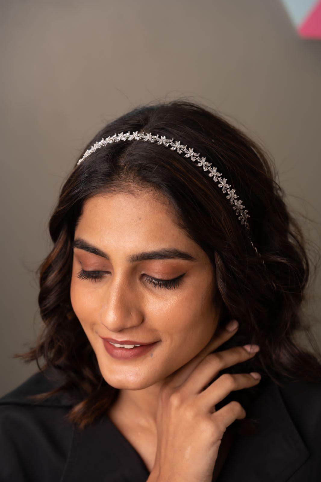 Flower Girl Diamond Sheeshband | HairBand - Attrangi