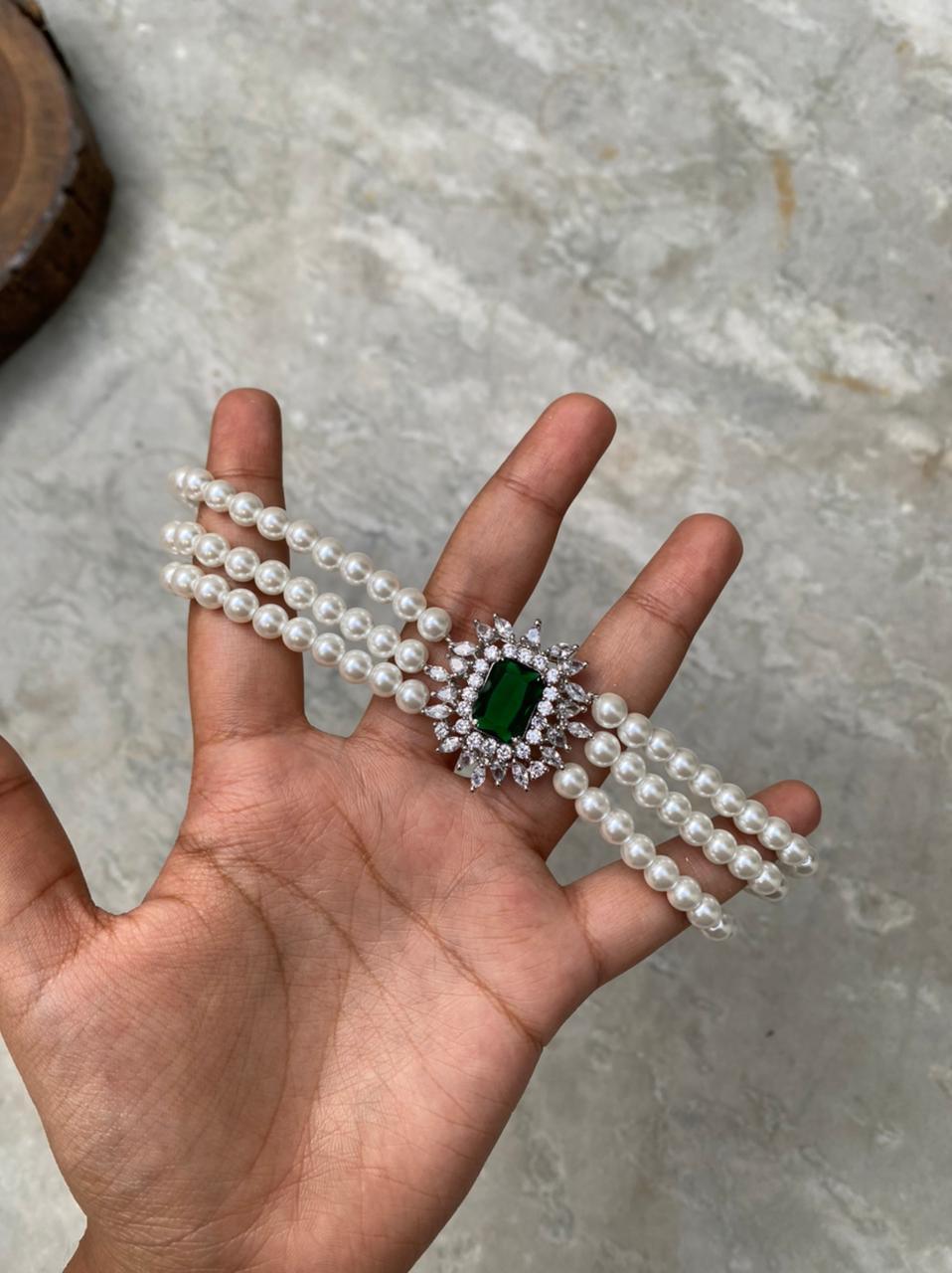Hitashi Pearl Diamond Choker - Attrangi