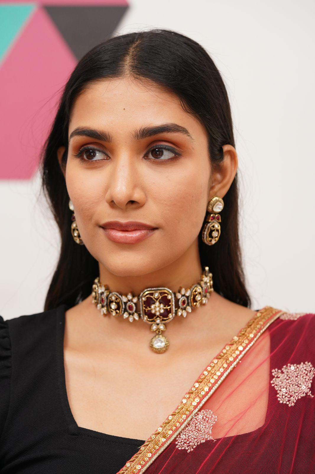 Holdali Choker Set with Gold & Polki - Attrangi