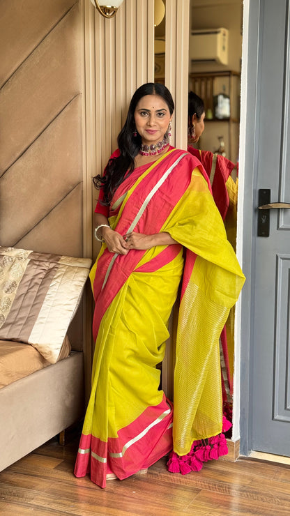 Mul Cotton Saree With Contrast Border Zari Aura - Lime Aura