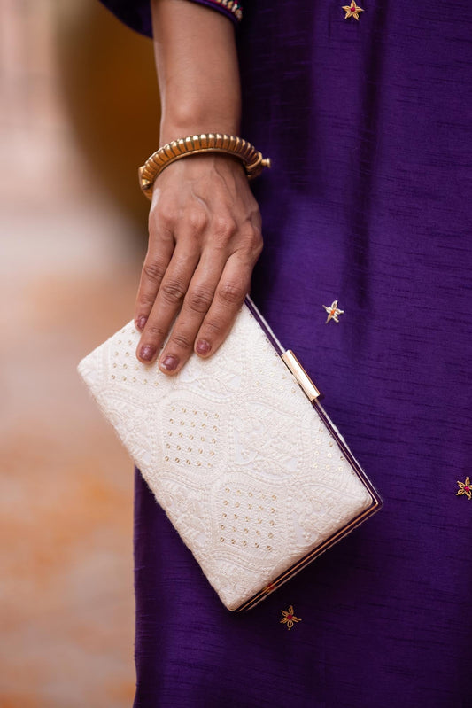 AMYRA - Mughal Offwhite Box Clutch