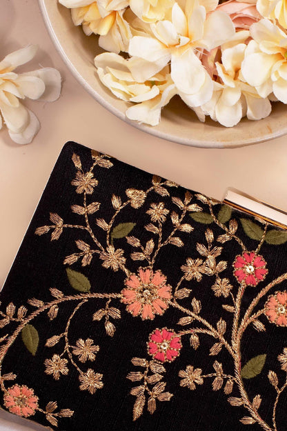 AMYRA - Floral Creeper Box Clutch - Black