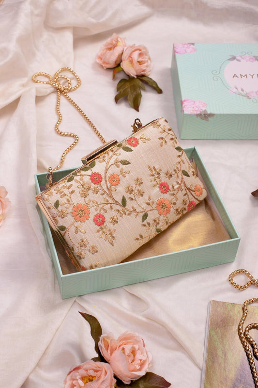 AMYRA - Floral Creeper Box Clutch - Cream