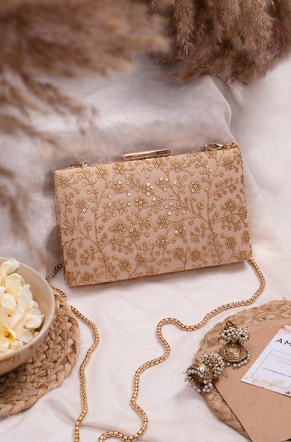 AMYRA - Beige sequin box clutch