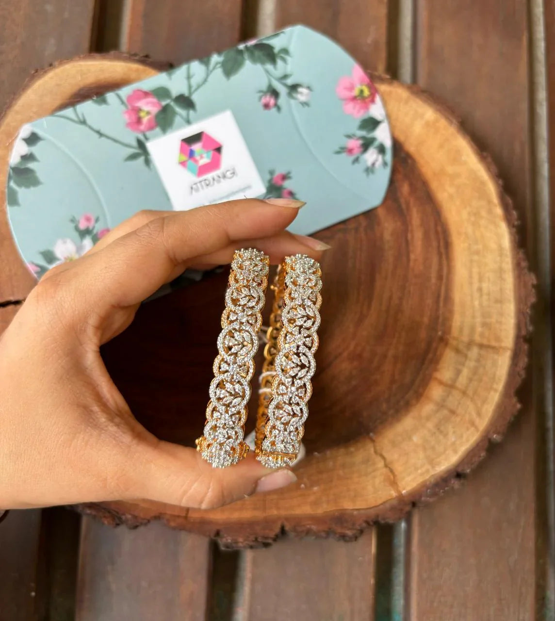 Inaaya Openable Diamond Bangles (GOLD)