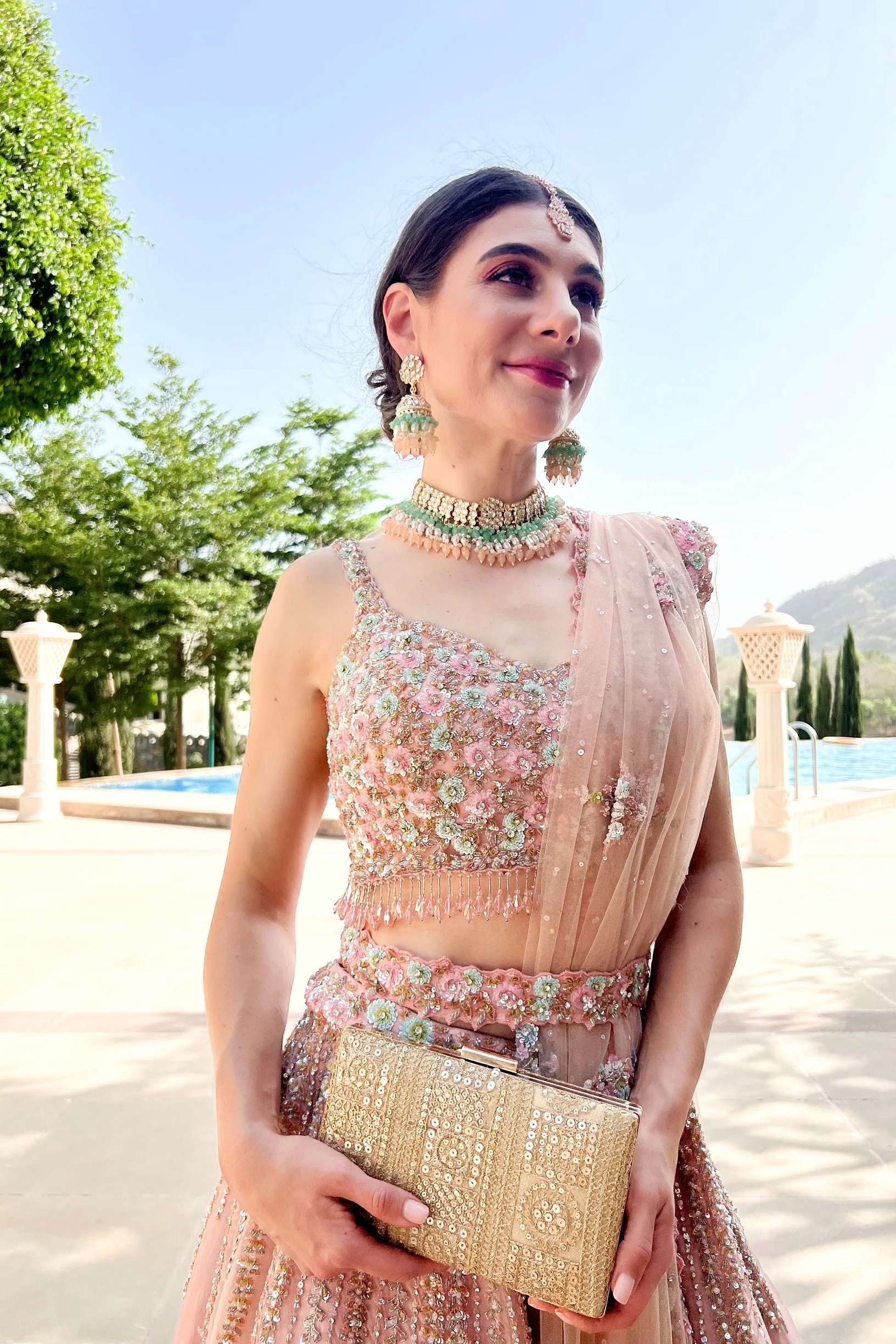 AMYRA - Bella Gold Box Clutch