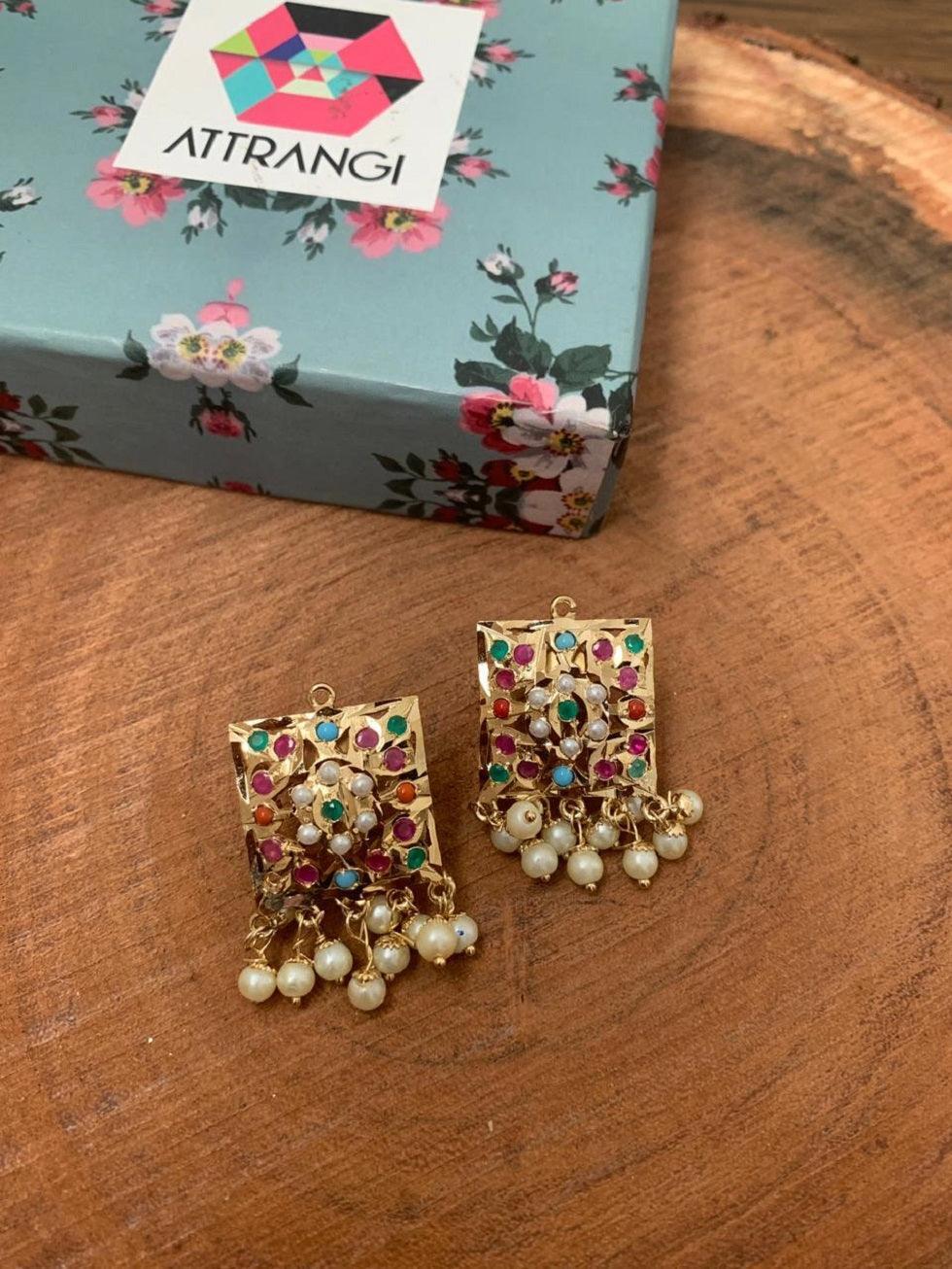 Jadaau Square Tukdi Studs - Attrangi