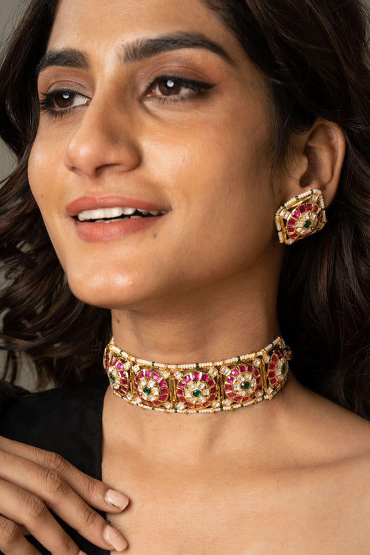 Janani Polki Choker Set with Oversized Studs - Attrangi