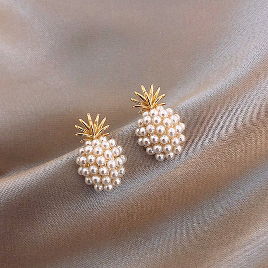 Pearl Pineapple White Stud Earrings JLT10487
