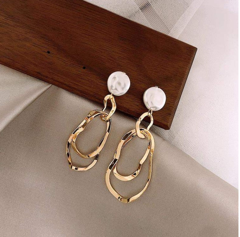White Pearl Dangle Earrings JLT11100