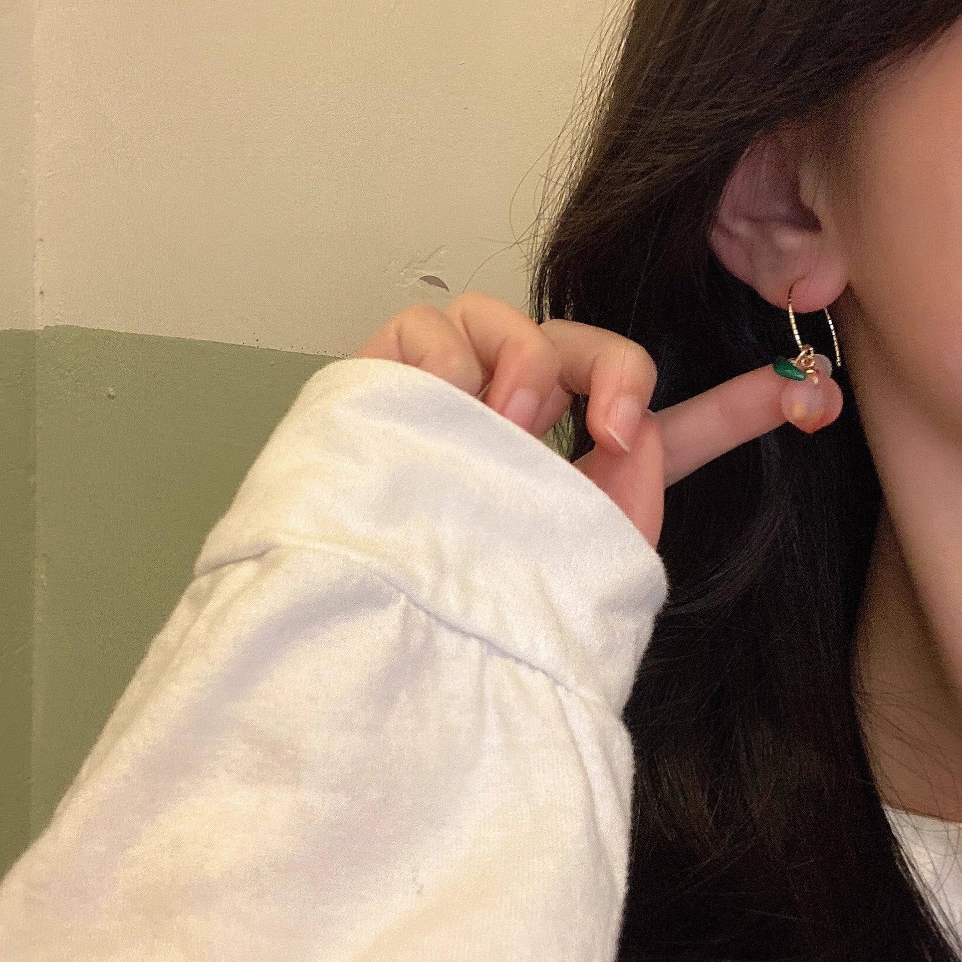 Frosted Peach and Malachite Drops Earrings  JLT11438