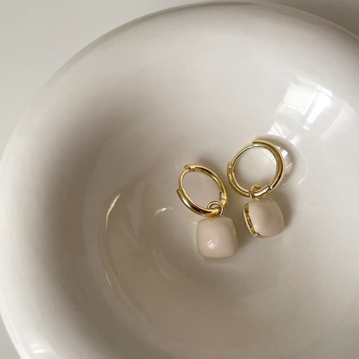 Soft White Hoop Earrings JLT11688