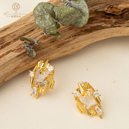 Gold Geometric Statement Stud Earrings JLT11712