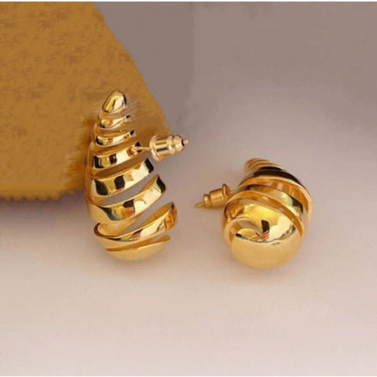 Honeycomb Gold Pin Earrings JLT11893