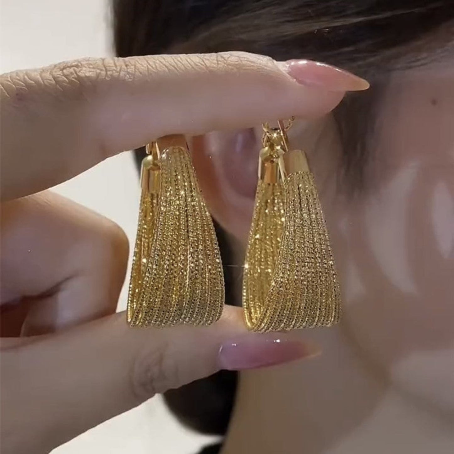 Prismatic Shimmer Hoop Earrings JLT12134