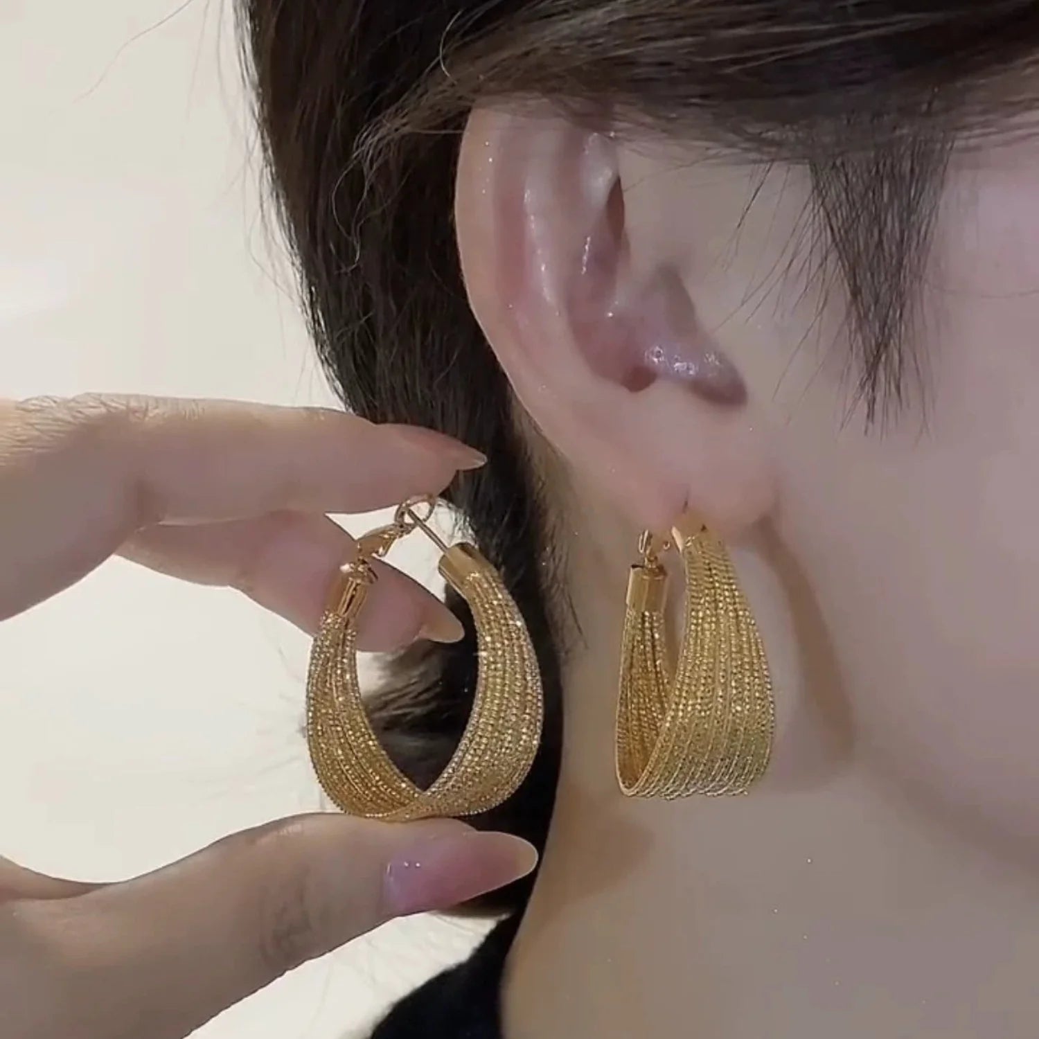 Prismatic Shimmer Hoop Earrings JLT12134
