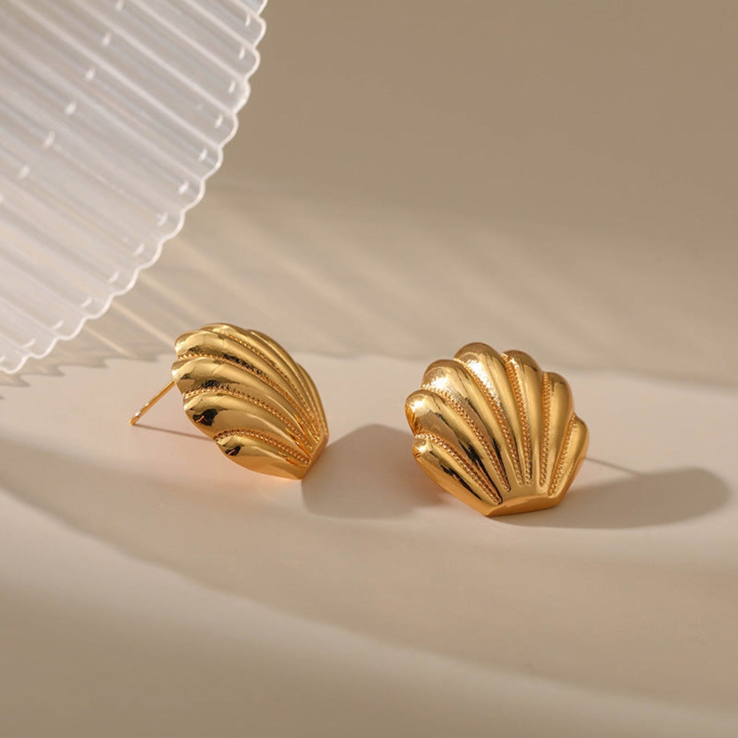 Golden Shell stud Earrings JLT12340