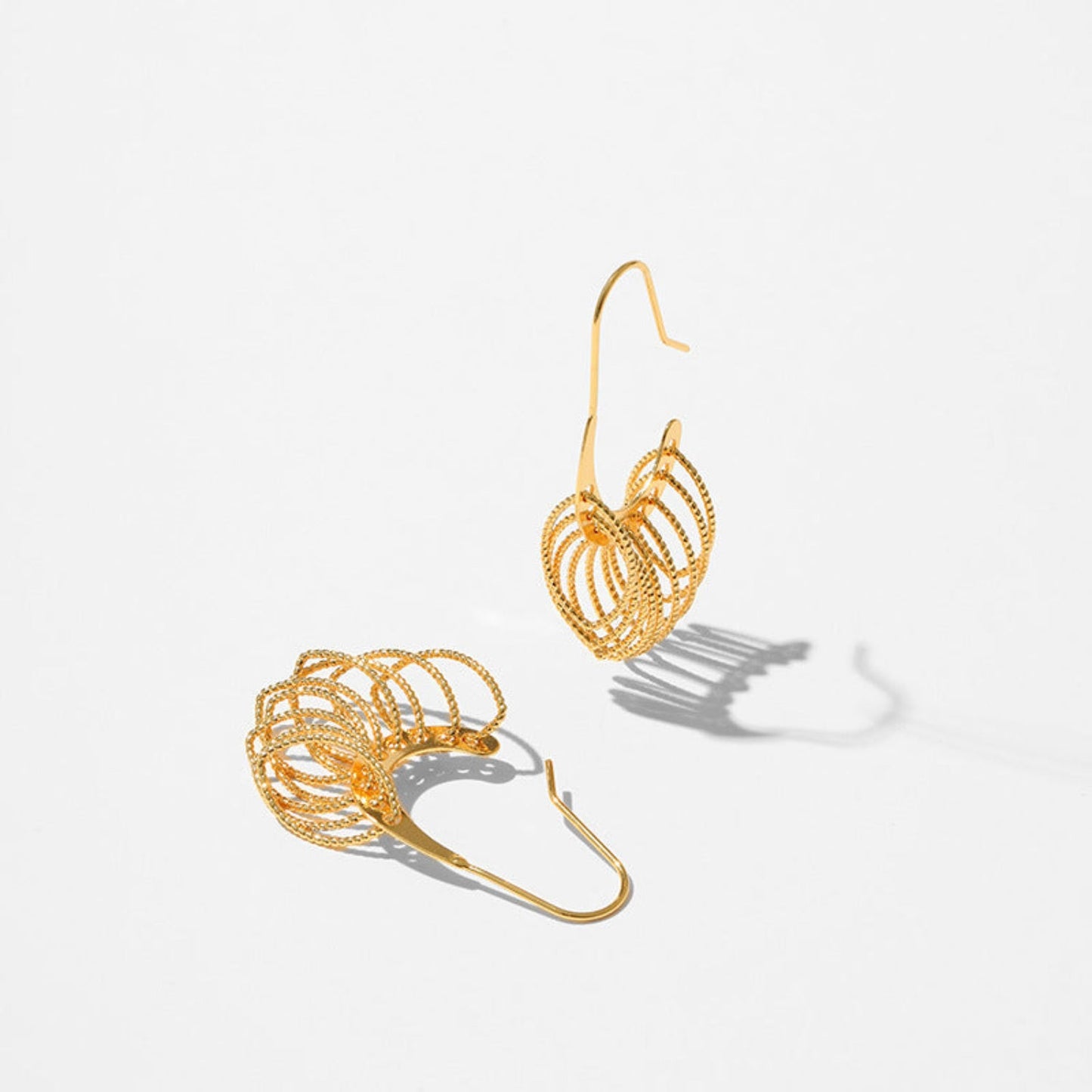 Gold Filigree Leaf Drop Earrings JLT12358