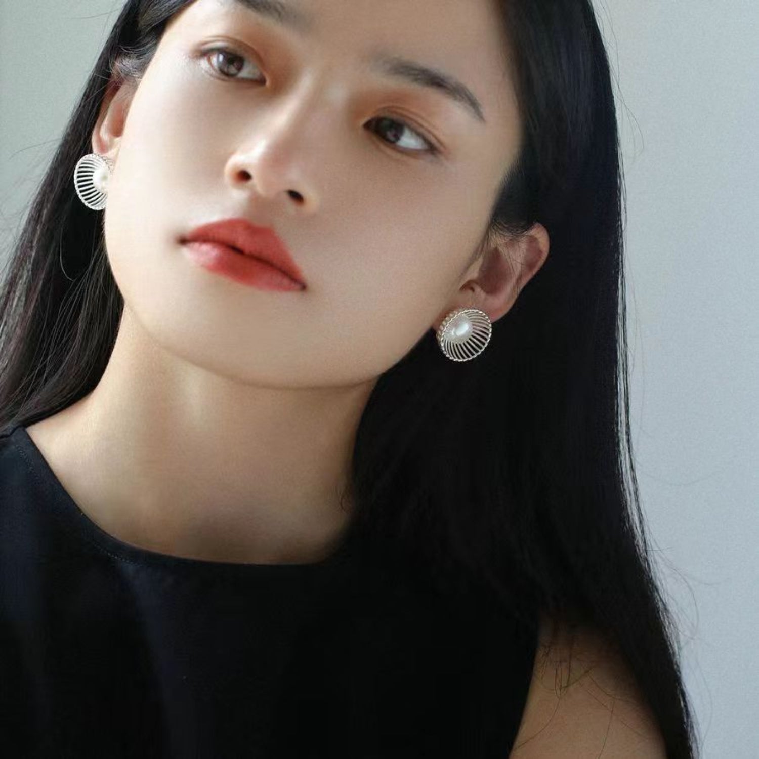 Silver Pearl Nest Stud Earring JLT12417