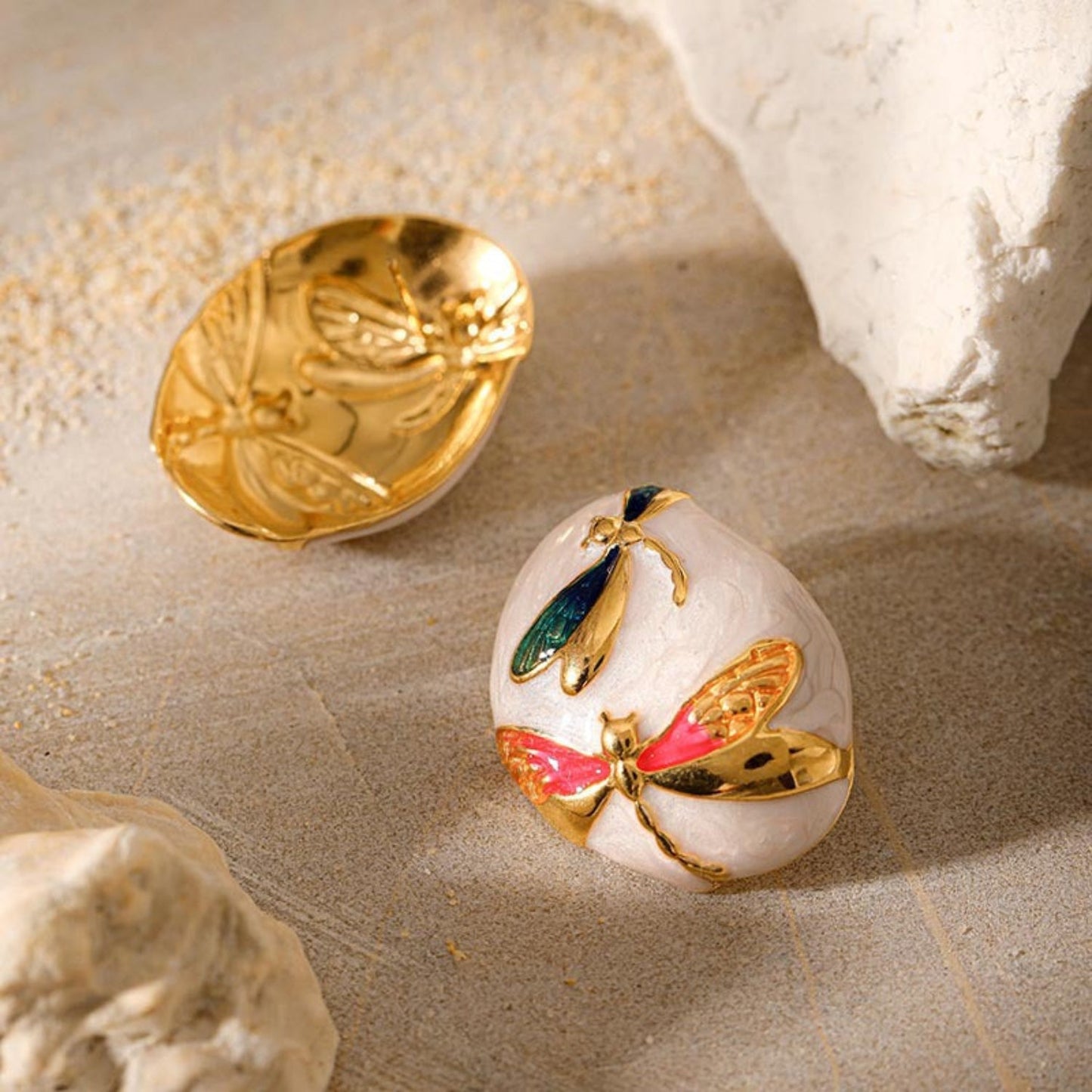 Dragonfly White Stud Earrings JLT12807