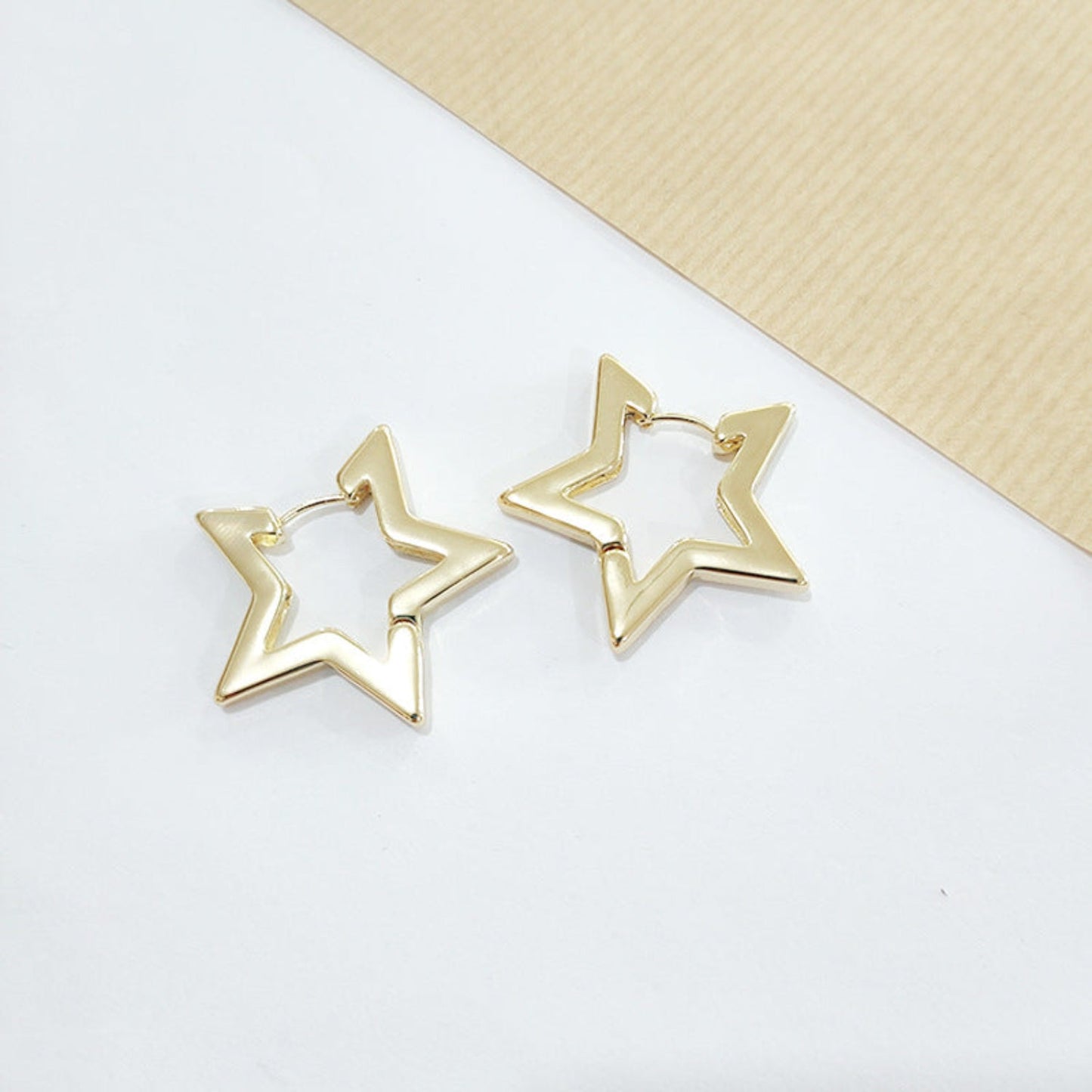 Star Hoop earrings JLT13250