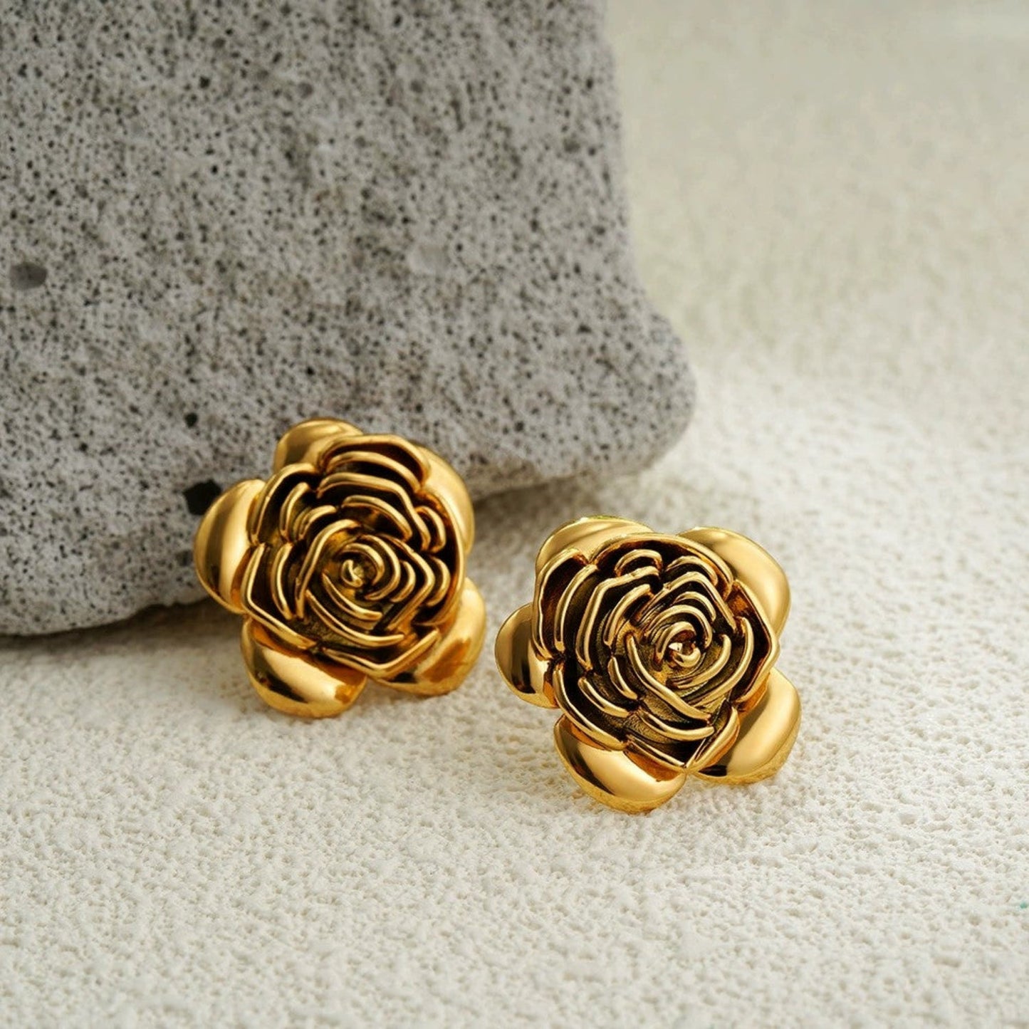 Golden Rose Stud Earrings JLT13391