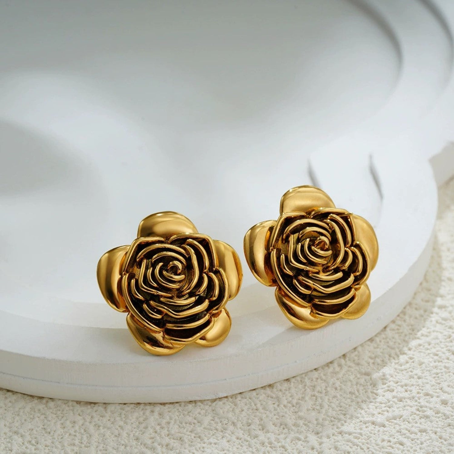 Golden Rose Stud Earrings JLT13391