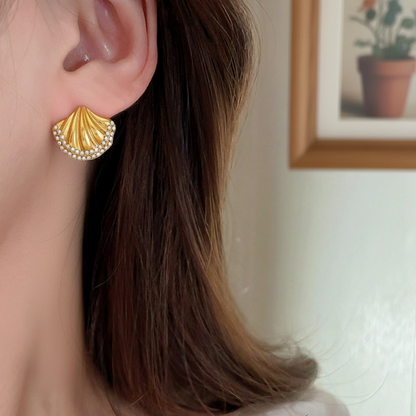 Golden Shell Crystal Stud Earrings JLT13417