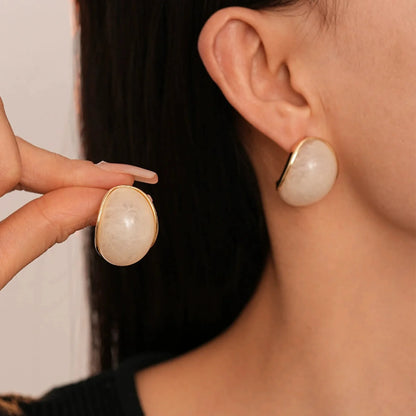 White pearls Stud Earrings JLT13470