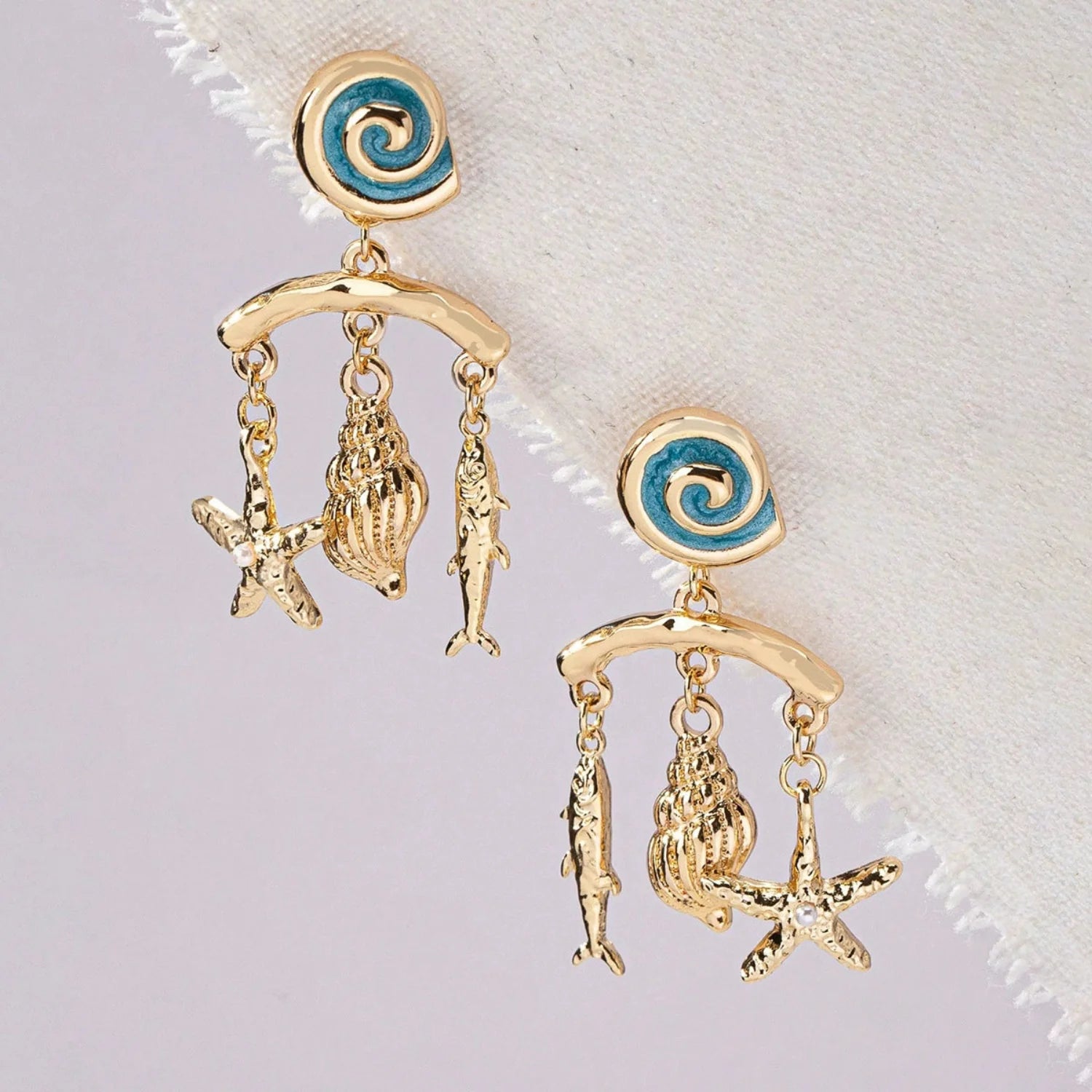Golden Fish Earrings jlt13473