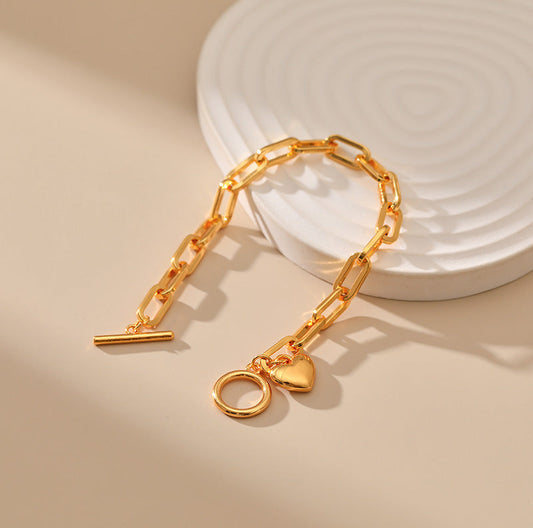 just-lil-things-artificial-Gold Chain Link Bracelet with Heart Charm-jltb0366