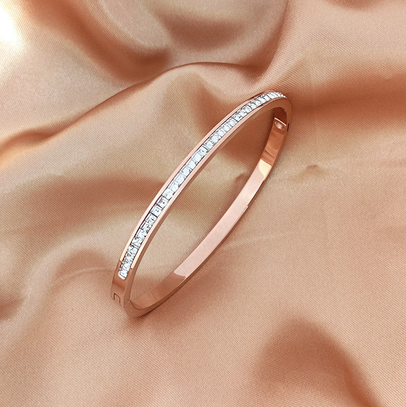 Just lil things-Crystal Inlay Sleek Gold-Tone Bangle – Minimal Elegance for Everyday Wear-Bracelets