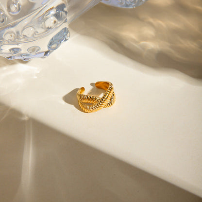 Cross Tubular “X” silhouette Gold-tone Ring JLTR0432