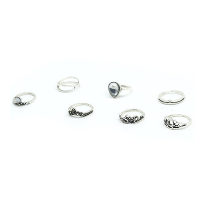 Ira Set Of 7 Midi Rings - Joker & Witch